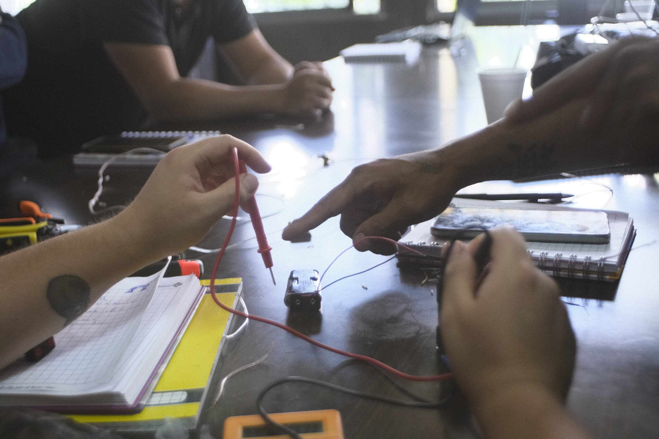 Pudahuel impulsa la creatividad con el curso gratuito de Publicidad Iluminada